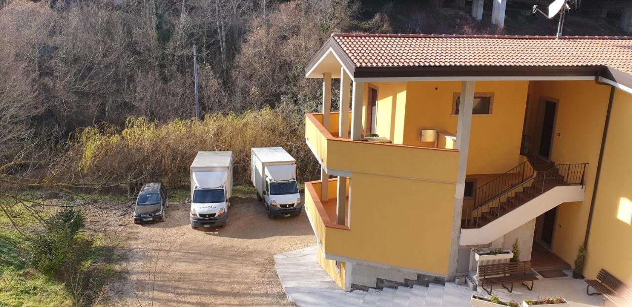 Villa Center Appartamenti Nel Verde In Citta Campobasso Exteriér fotografie