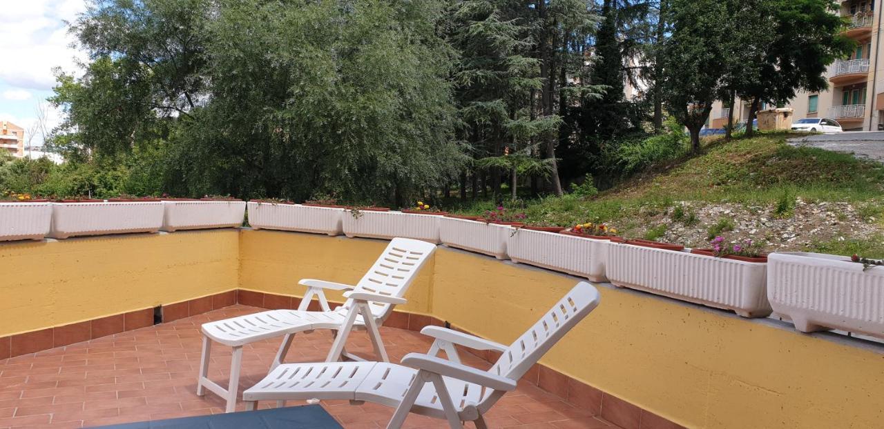 Villa Center Appartamenti Nel Verde In Citta Campobasso Exteriér fotografie